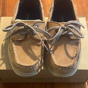Boys Sperry shoes size 11